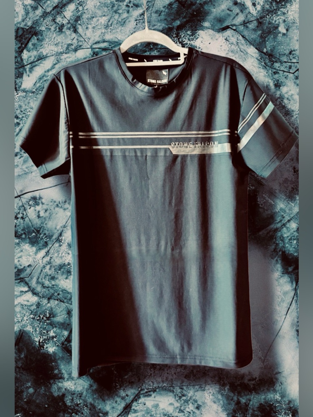 Stone Falcon NWT Black Short-Sleeve Crew Tee with Contrast Stripes size Small
